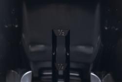 Beeztees Mama Saklama Kabı, Plastik, Tekerlekli, Özel Kapaklı, Dışı Metal Görünümlü 54L - Thumbnail